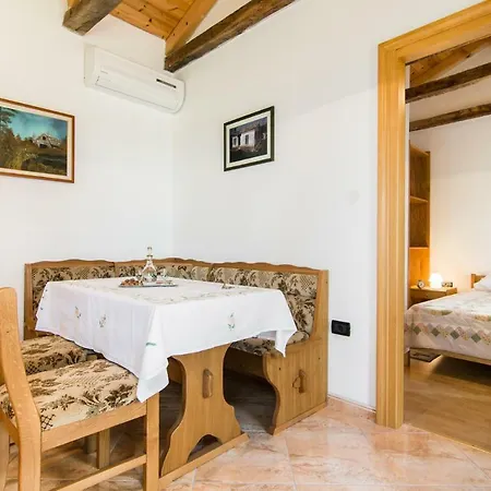 Bulada Apartman *
