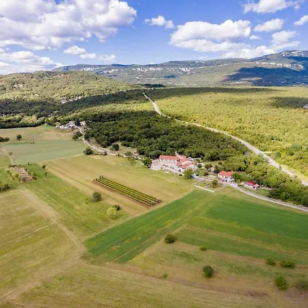 Bulada Apartman *